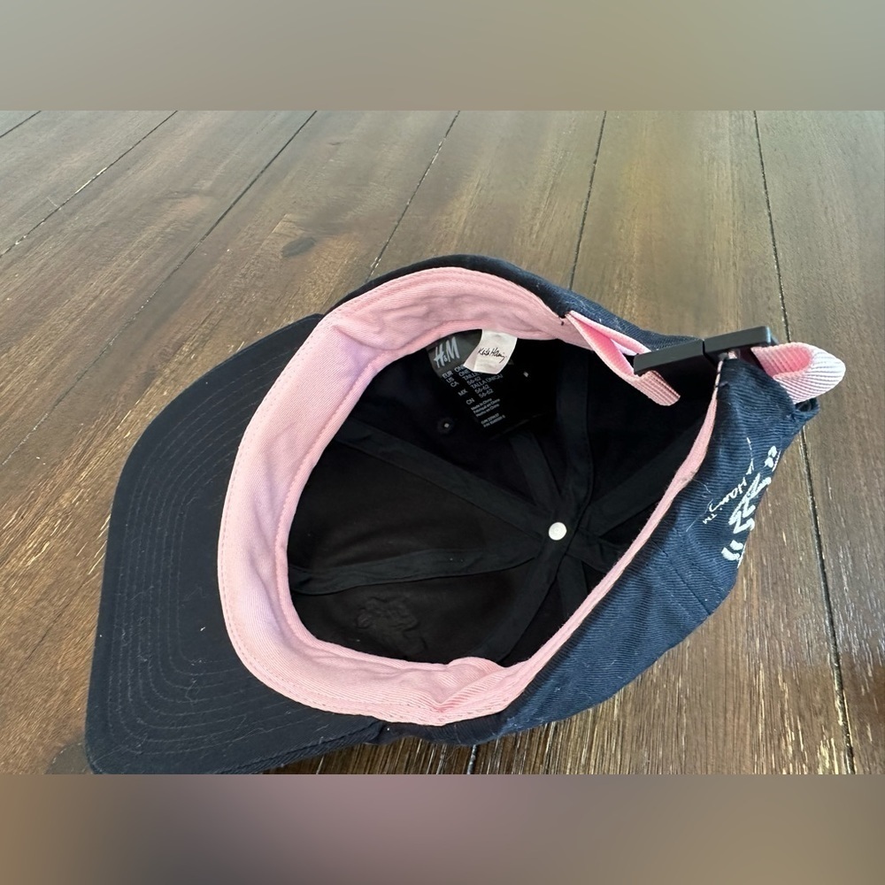 H&M Black Baseball Cap with White Keith Haring Graphic - Picture 5 of 11